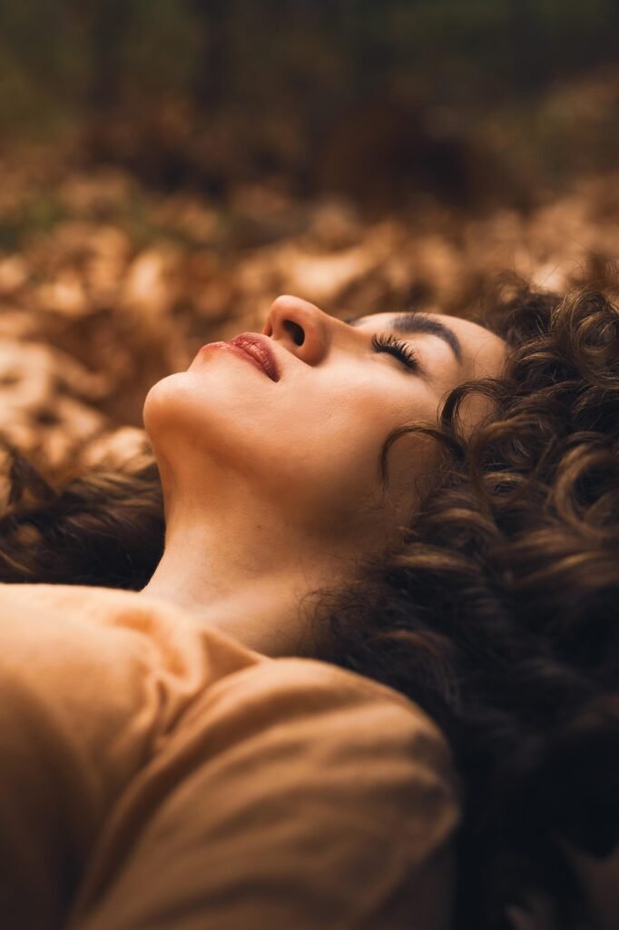 woman, model, young, pose, female, cute, outdoors, face, hairstyle, people, modeling, fall, nature, autumn, leaves, forest, season, grass, fashion, portrait